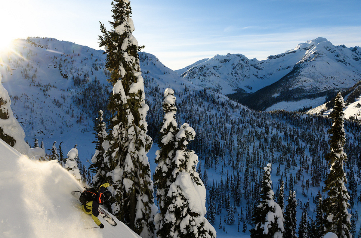 pemberton_home-of-strategic-play_skiing